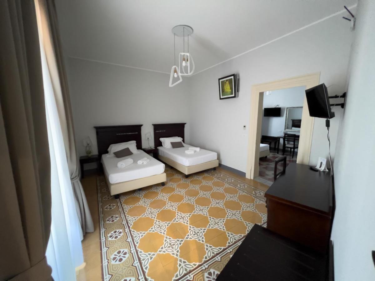 Hotel Borgo Di Ciaula 圣塔·弗拉维亚 外观 照片