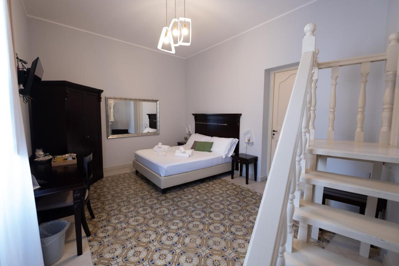 Hotel Borgo Di Ciaula 圣塔·弗拉维亚 外观 照片